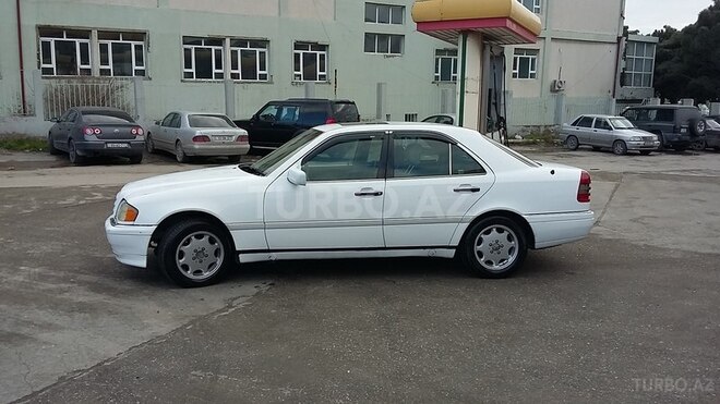 Mercedes C 280 1997, 220,000 km - 2.8 l - Bakı