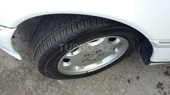 Mercedes C 280 1997, 220,000 km - 2.8 l - Bakı