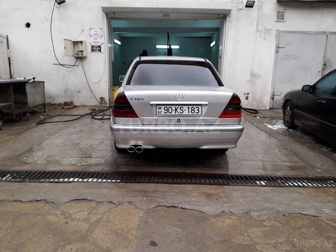 Mercedes C 180 1999, 272,000 km - 1.8 л - Bakı