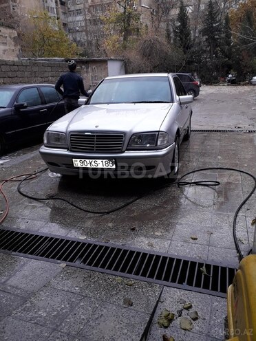 Mercedes C 180 1999, 272,000 km - 1.8 л - Bakı