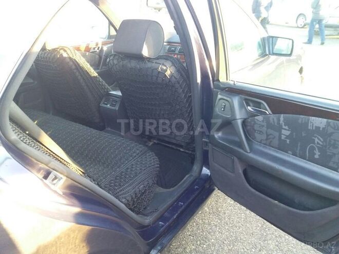 Mercedes E 220 1996, 250,000 km - 2.2 l - Bakı