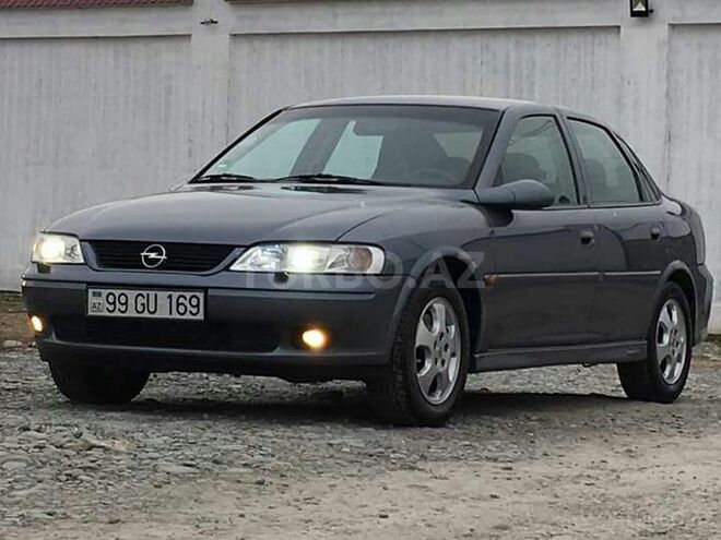 Opel Vectra 2001, 172,000 km - 1.8 l - Qazax