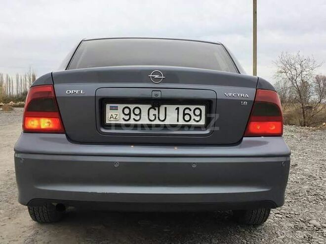 Opel Vectra 2001, 172,000 km - 1.8 l - Qazax