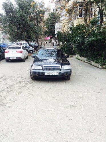 Mercedes C 200 1995, 320,000 km - 2.0 l - Bakı