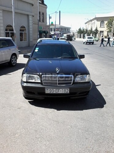Mercedes C 220 2000, 333,333 km - 2.2 l - Bakı