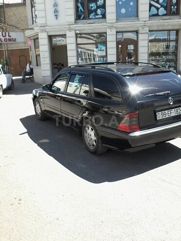 Mercedes C 220 2000, 333,333 km - 2.2 l - Bakı