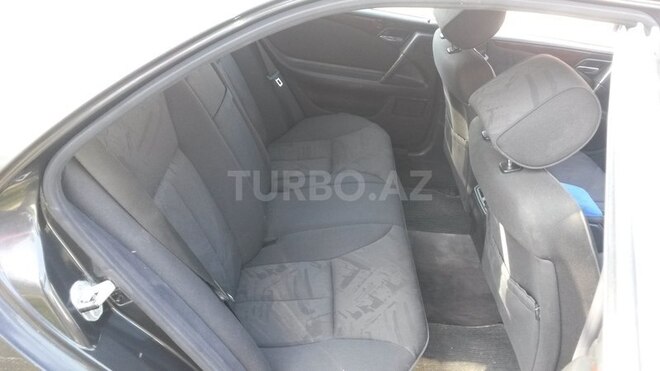 Mercedes E 220 1995, 383,000 km - 2.2 л - Ağsu