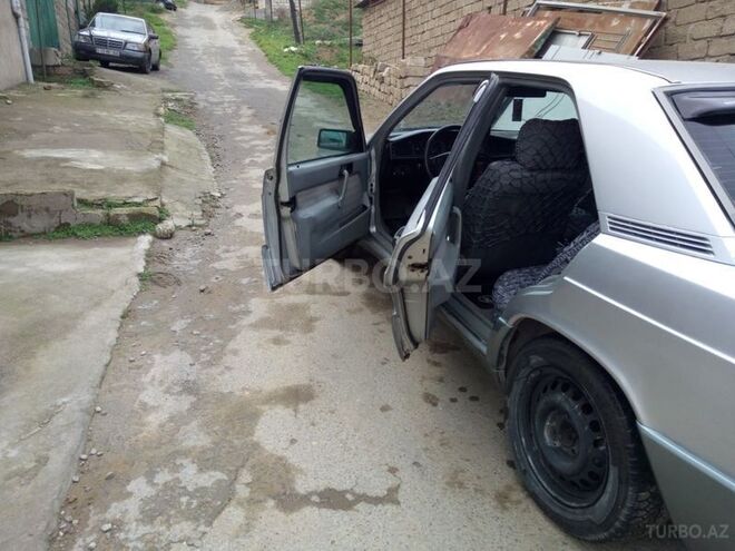 Mercedes 190 1992, 223,000 km - 2.0 l - Bakı