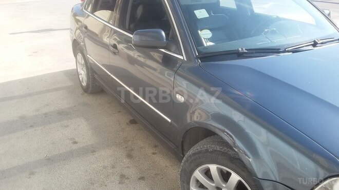 Volkswagen Passat 2003, 276,000 km - 1.8 l - Bakı