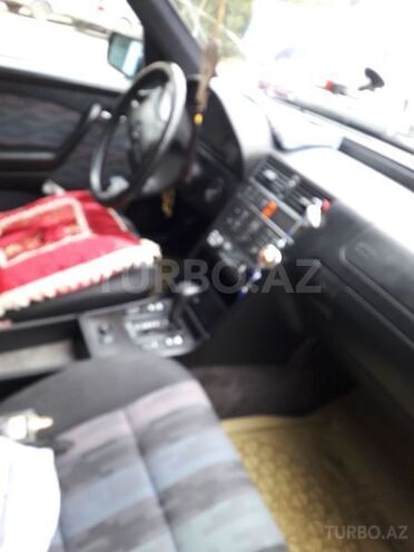 Mercedes C 200 1995, 320,000 km - 2.0 l - Bakı
