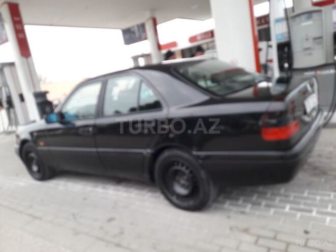 Mercedes C 200 1995, 320,000 km - 2.0 l - Bakı
