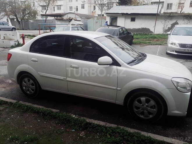 Kia Rio 2011, 194,000 km - 1.4 l - Bakı