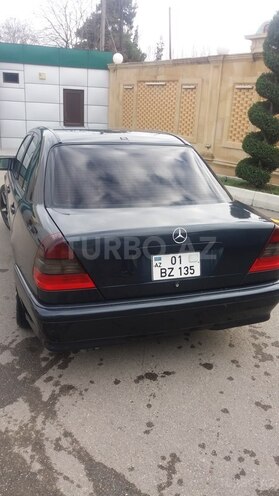Mercedes C 230 1999, 252,000 km - 2.3 l - Quba
