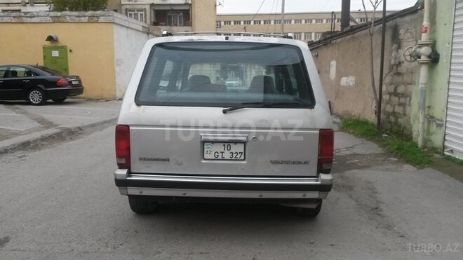 Chrysler Voyager 1987, 250,000 km - 2.4 l - Bakı