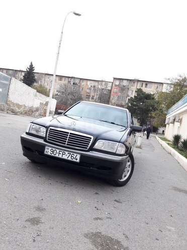 Mercedes C 180 1997, 236,000 km - 0.2 l - Bakı