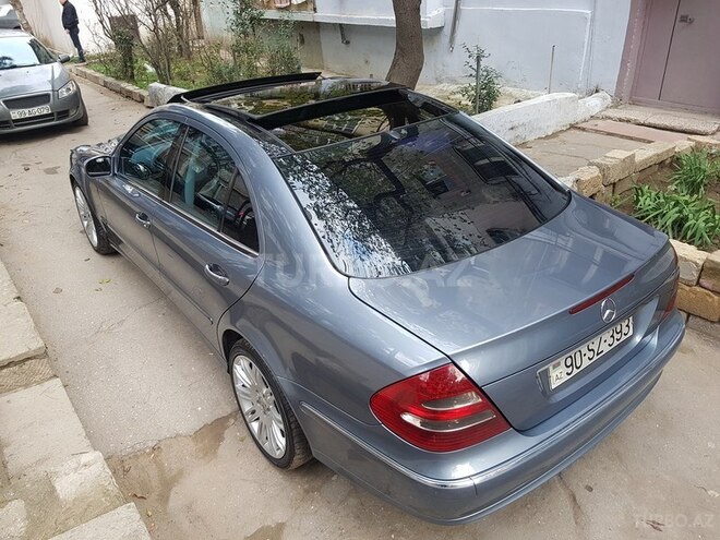 Mercedes E 270 2003, 250,000 km - 2.7 l - Bakı