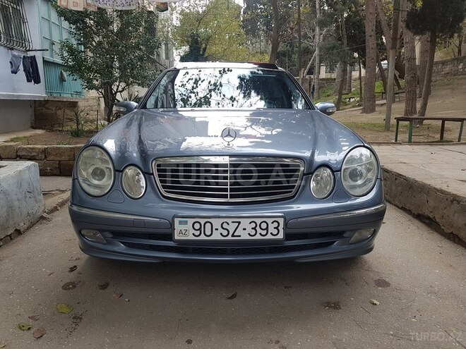 Mercedes E 270 2003, 250,000 km - 2.7 l - Bakı