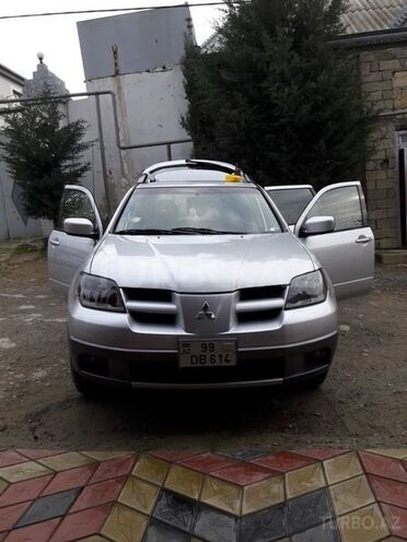 Mitsubishi Outlander 2002, 103,000 km - 2.4 л - Bakı