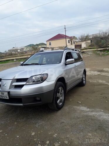 Mitsubishi Outlander 2002, 103,000 km - 2.4 л - Bakı