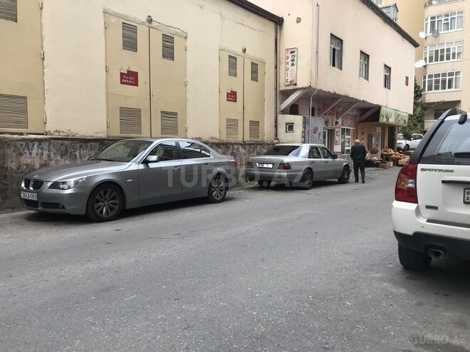 Mercedes E 220 1994, 287,000 km - 2.2 l - Bakı