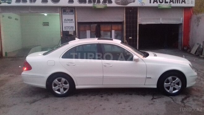 Mercedes E 220 2009, 182,000 km - 2.2 l - Bakı