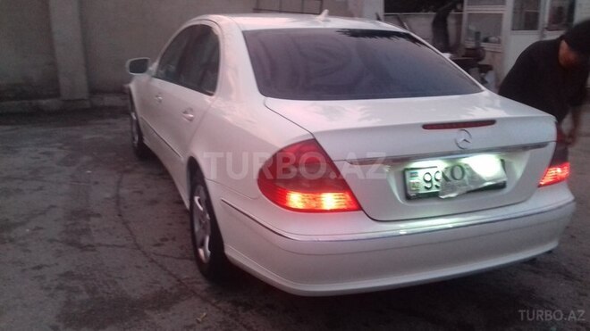 Mercedes E 220 2009, 182,000 km - 2.2 l - Bakı