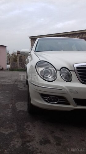 Mercedes E 220 2009, 182,000 km - 2.2 l - Bakı