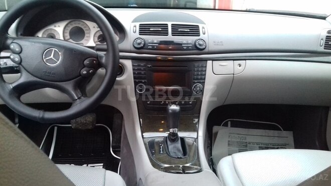 Mercedes E 220 2009, 182,000 km - 2.2 l - Bakı