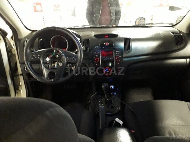 Kia Cerato 2008, 182,000 km - 2.0 л - Bakı