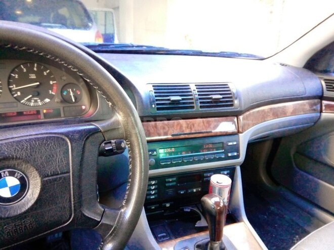BMW 523 1996, 420,000 km - 0.3 l - Bakı