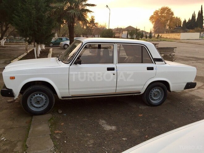LADA (VAZ) 2107 2011, 98,000 km - 1.6 l - Bakı