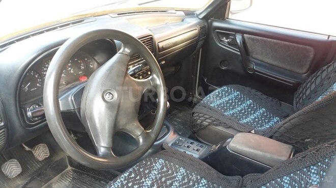 GAZ 31105 2004, 126,000 km - 2.3 л - Gəncə