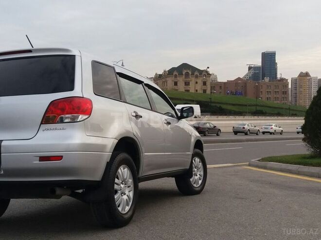 Mitsubishi Airtrek 2002, 150,000 km - 2.0 l - Bakı