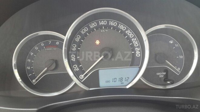 Toyota Corolla 2014, 101,500 km - 1.6 l - Bakı