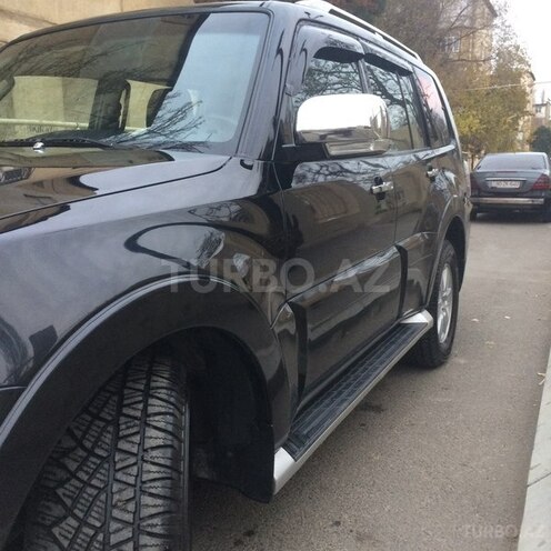Mitsubishi Pajero 2007, 130,000 km - 3.0 l - Bakı