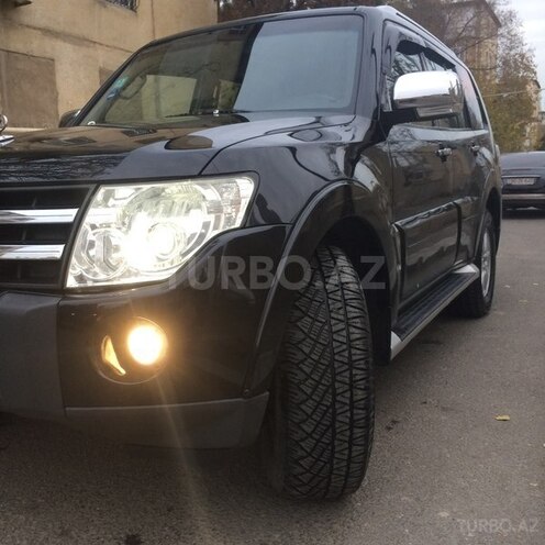 Mitsubishi Pajero 2007, 130,000 km - 3.0 l - Bakı