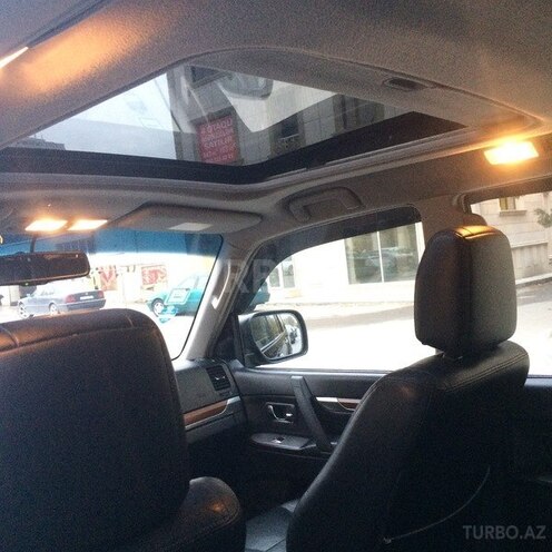 Mitsubishi Pajero 2007, 130,000 km - 3.0 l - Bakı