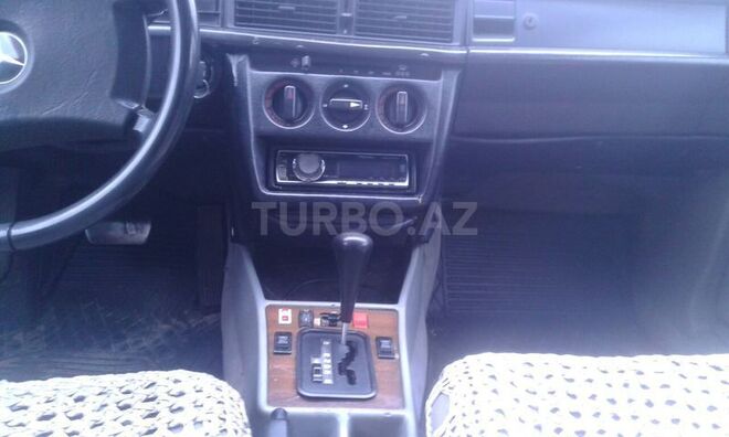 Mercedes 190 1990, 312,000 km - 1.3 л - Sumqayıt