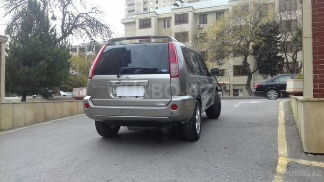 Nissan X-Trail 2004, 231,000 km - 2.0 l - Bakı