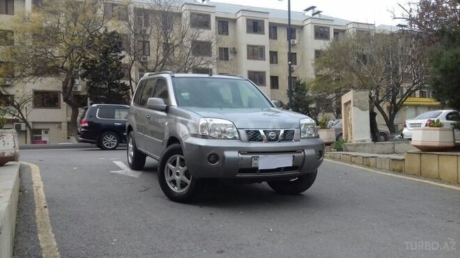 Nissan X-Trail 2004, 231,000 km - 2.0 l - Bakı