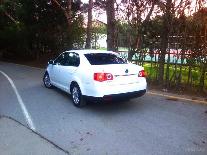 Volkswagen Jetta 2008, 200,450 km - 1.6 l - Bakı