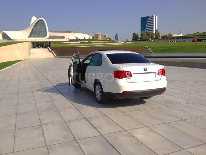 Volkswagen Jetta 2008, 200,450 km - 1.6 l - Bakı