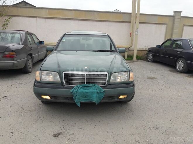 Mercedes C 180 1995, 325,000 km - 0.2 l - Bakı