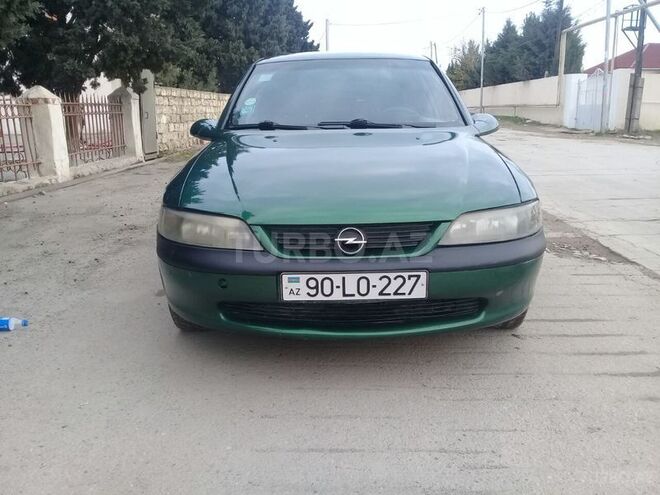 Opel Vectra 1996, 258,000 km - 1.8 l - Bakı