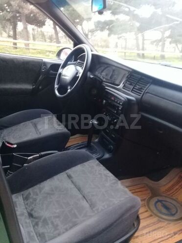 Opel Vectra 1996, 258,000 km - 1.8 l - Bakı