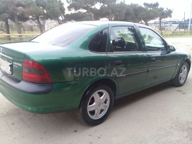 Opel Vectra 1996, 258,000 km - 1.8 l - Bakı