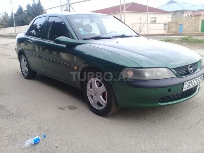 Opel Vectra 1996, 258,000 km - 1.8 l - Bakı