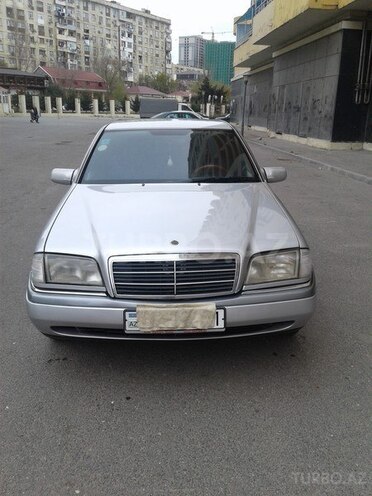 Mercedes C 180 1995, 290,000 km - 1.8 l - Bakı