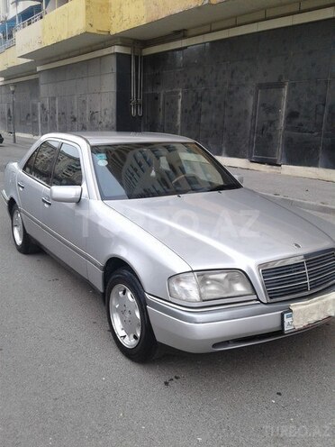Mercedes C 180 1995, 290,000 km - 1.8 l - Bakı