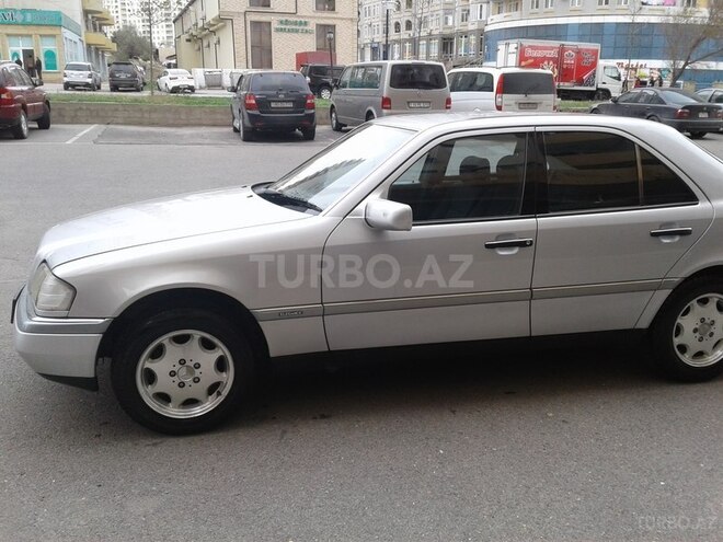 Mercedes C 180 1995, 290,000 km - 1.8 l - Bakı